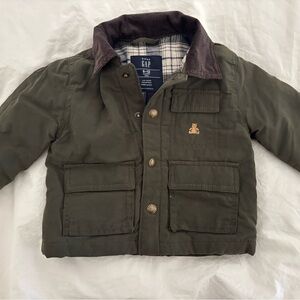 GAP Kids Waxed Dark Green Jacket 

6-12 month size but fits large (like 12-18)